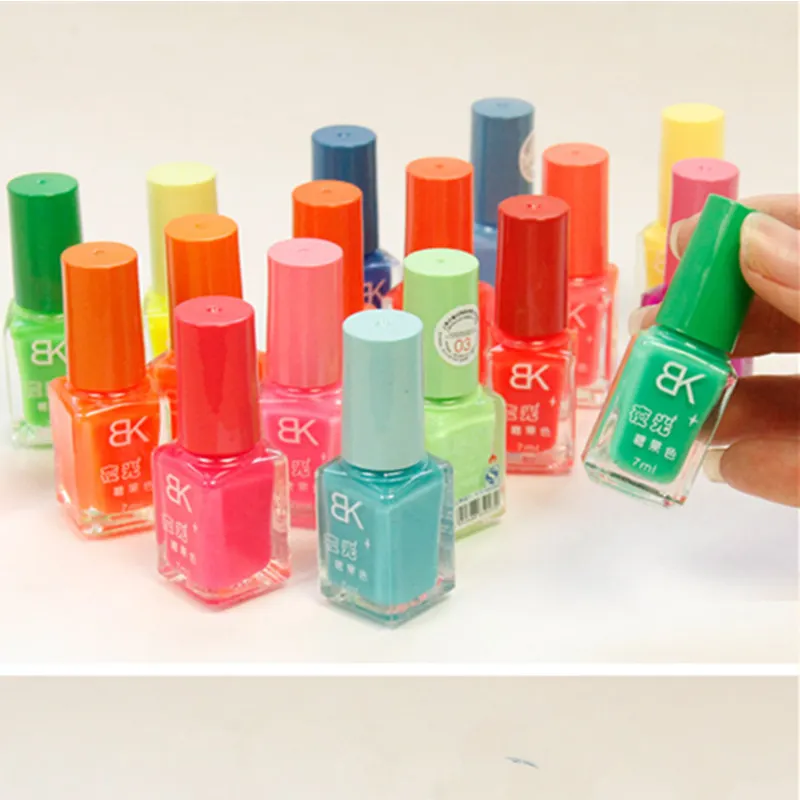 High quality environmental friendly luminous nail polish OEM customized private label