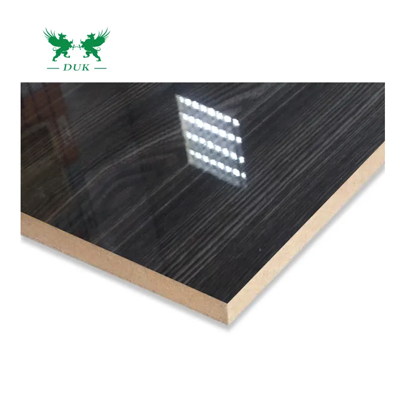 18mm Super Pele Suave Sentir Acrílico PET UV Espelho Brilhante HMR MDF Board Para Porta Do Armário Superfície De Luxo Placa De Melamina Esqui Do Bebê