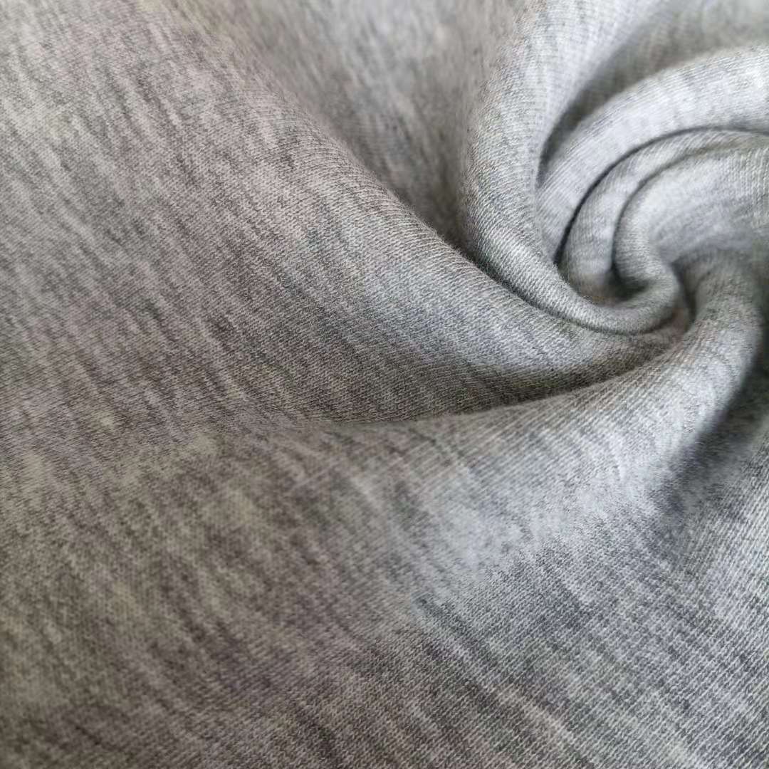 Gris