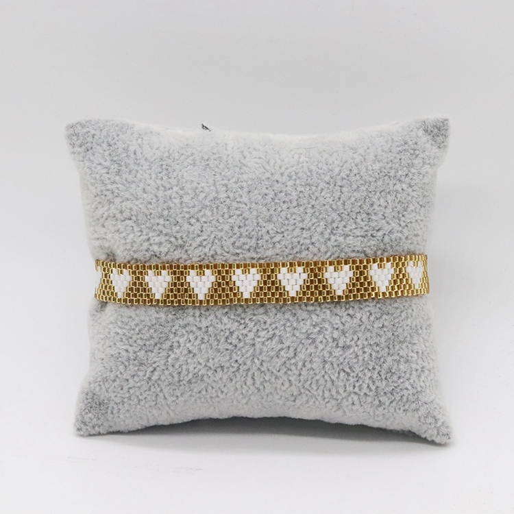 BRACELET-17