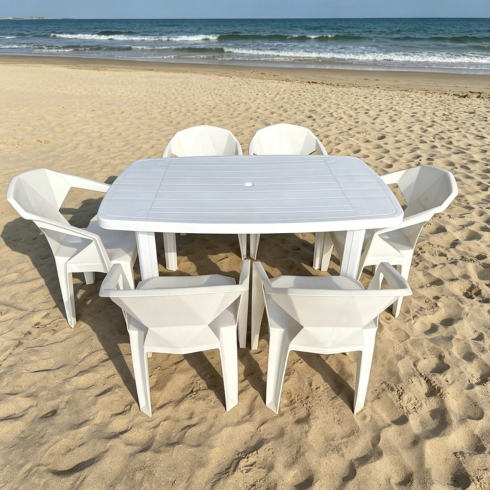 White table with 6 chairs