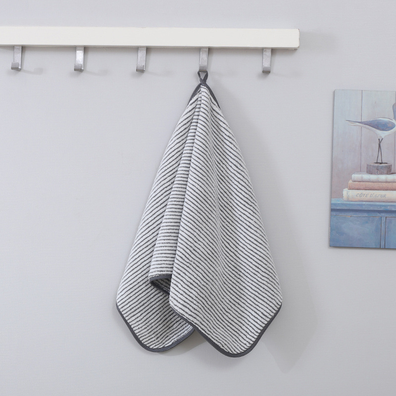 Precio exclusivo de venta flash - Striped Journey