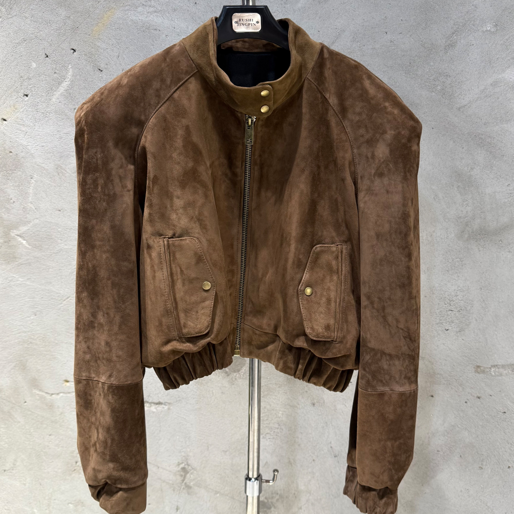 Lvye Brown