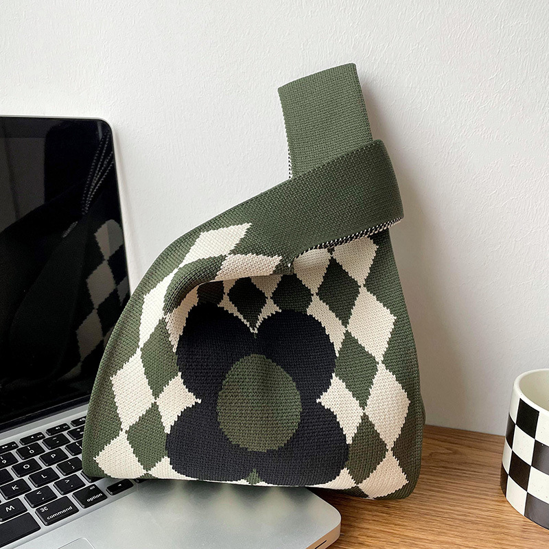Motif Treillis Fleur Vert
