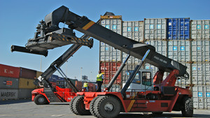 Buona qualità Sanyi 45t caricato contenitore Handler SRSC45H4A portata Stacker per porta - Product Image 4