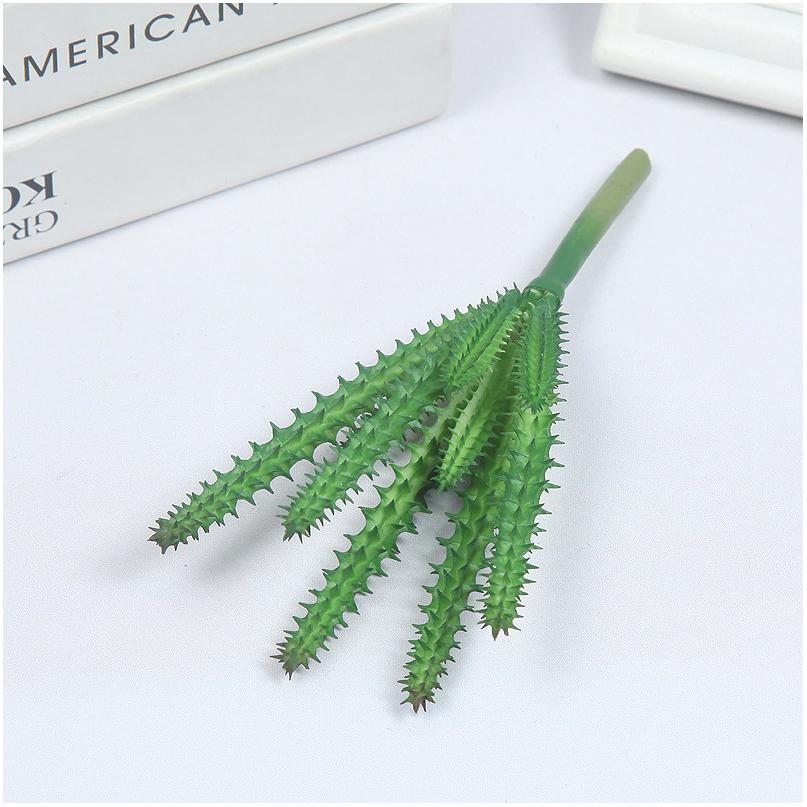 5 small cactus pillars green 15cm 26g