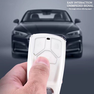 ฝาครอบเคสกุญแจรีโมตรถยนต์ทำจากซิลิโคนสำหรับรถ Audi A4 B9 A5 A6L A6 S7 S5 S4 8W Q7 4M Q5 TT ปลอกป้องกัน TPU แบบนิ่มอุปกรณ์เสริมที่ทันสมัย - Product Image 6