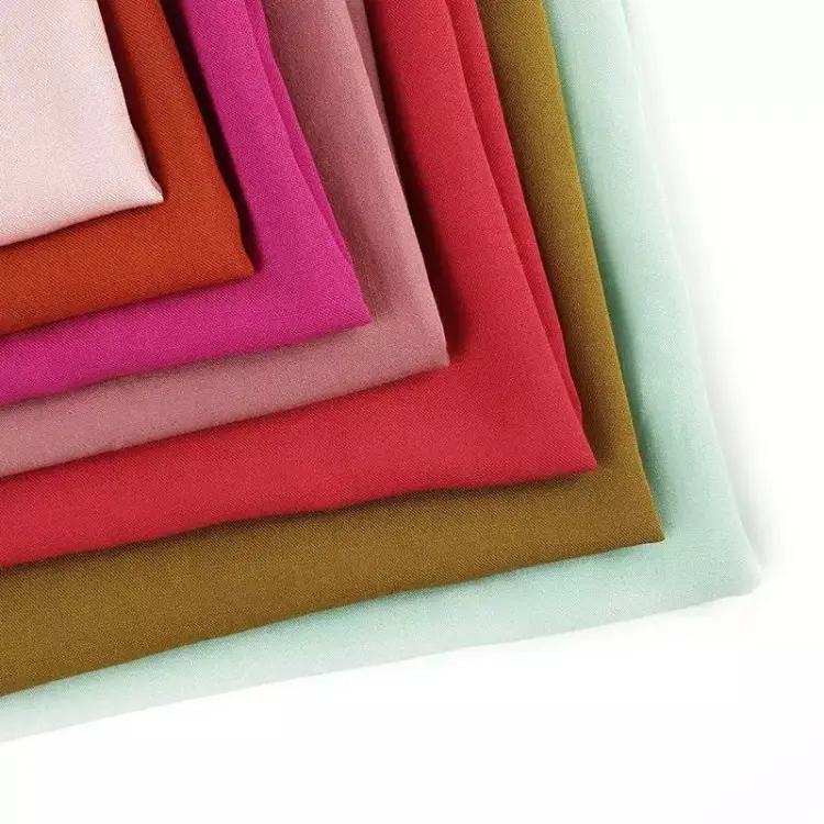 Fabricantes OEKO-TEX tecido viscoso/seda padrão natural macio 100% 100 viscose rayon tecidos para roupas vestimenta blusa