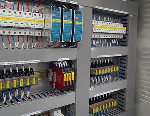 Integrated <strong>Control</strong> Cabinet Transformer in PLC <strong>Automation</strong> <strong>Control</strong> <strong>System</strong> Solar Farm Panel