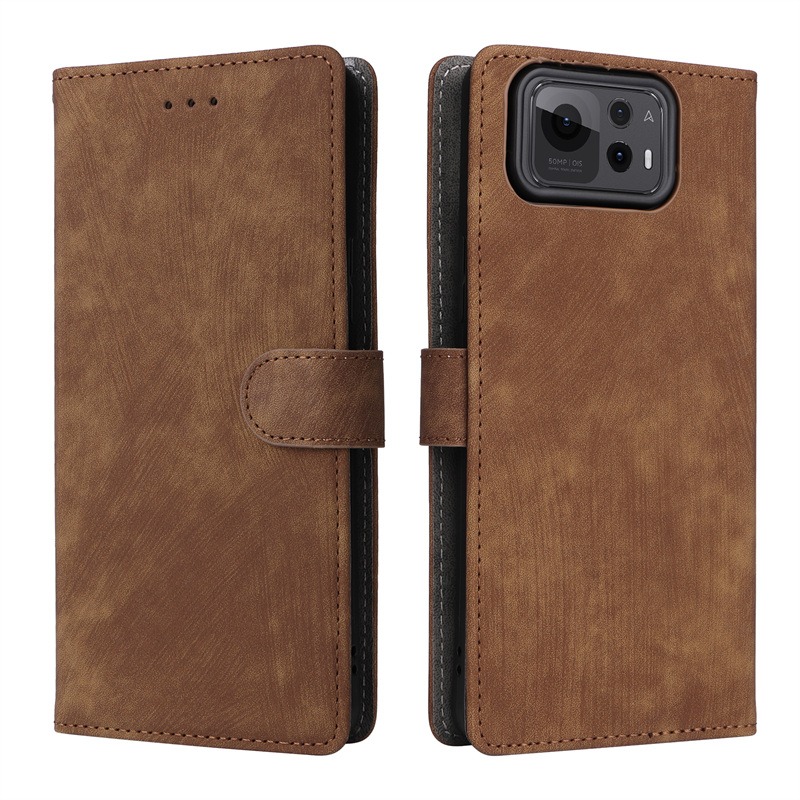 สีน้ำตาล