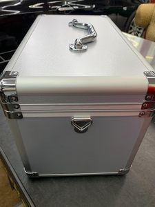 中型安全密码锁盒银色可锁储物箱办公室商务护照文件药品储物箱 - Product Image 4