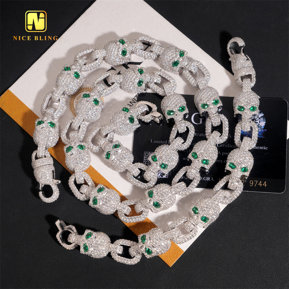 Teschio - Occhi verdi in oro bianco
