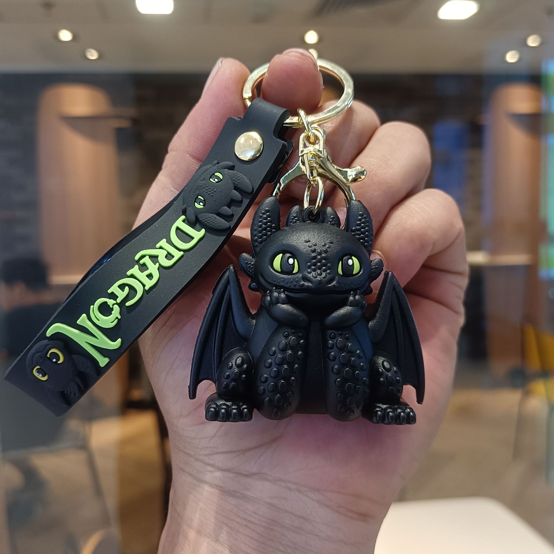 Petit dragon volant1