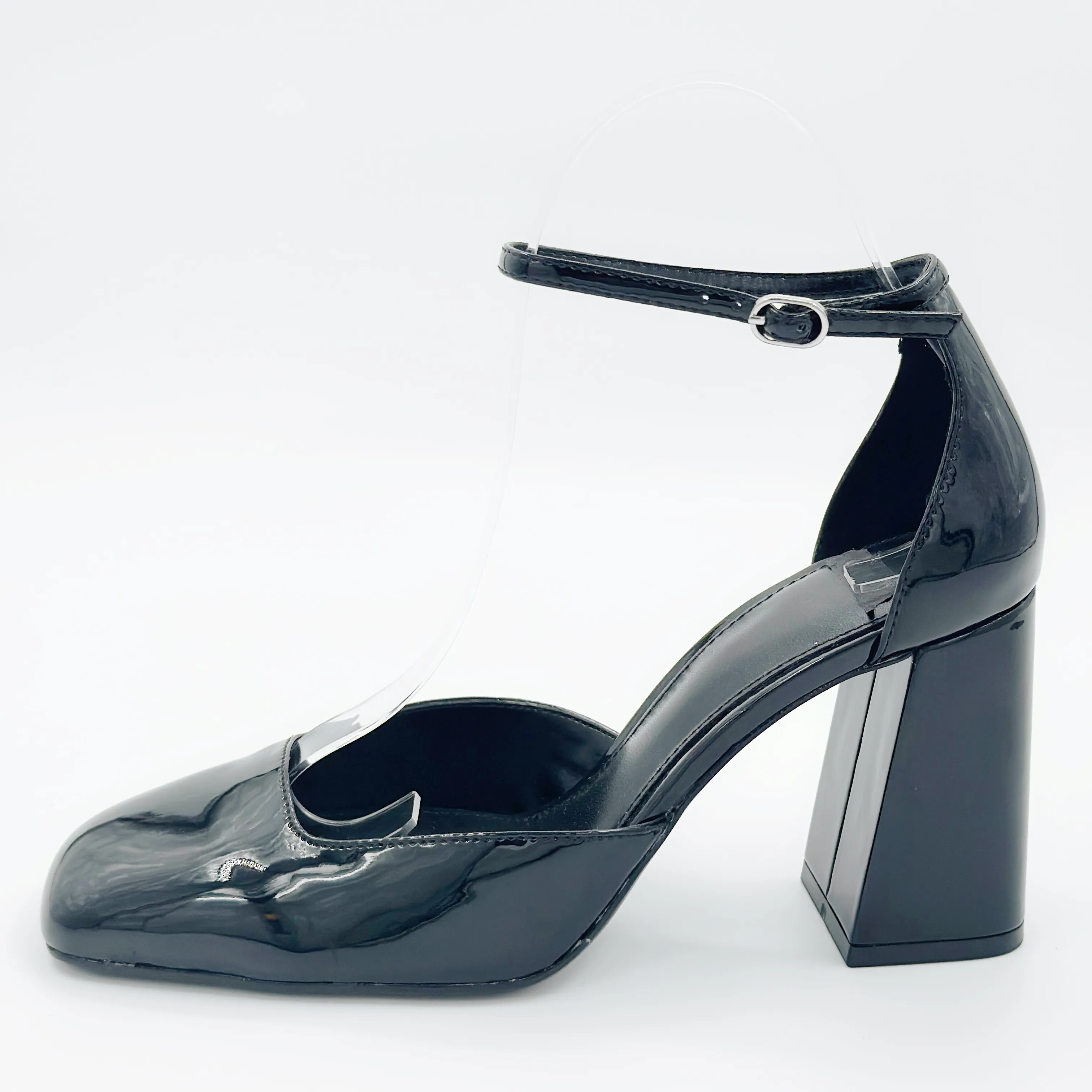 Sandalias casuales con correa de cuero negro con punta cuadrada para damas en verano con tacón grueso Sandalias de diseño de moda con correa en el tobillo