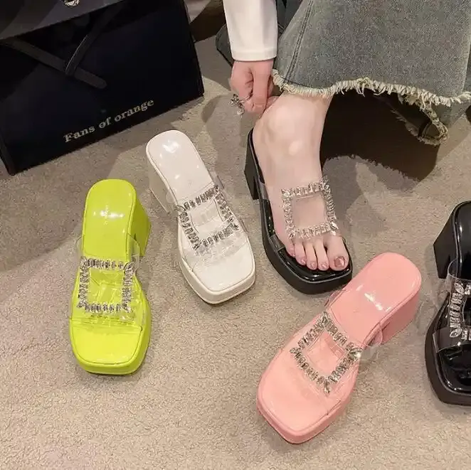 Sandales à talons hauts pour femmes Rhinestone Temperament Square Head Sandal Latest Design Ladies High Heels Slippers