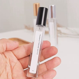 Luxury Mini Thick Bottom 5ML 10ml 15ML Square Empty Spray Glass <strong>Perfume</strong> Bottle With Box Essential Oil Botella De <strong>Perfume</strong> - Product Image 2