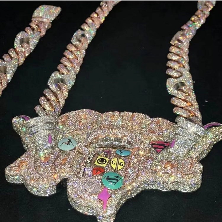 pendant-Q
