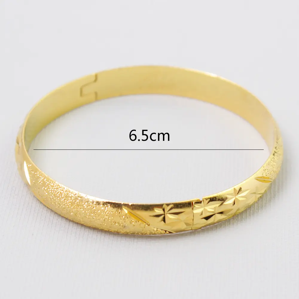 High Quality Fashion Gold Jewelry 14k Yellow Goldfill Plated Etched Circles Bangle Smooth Closed Bracelet