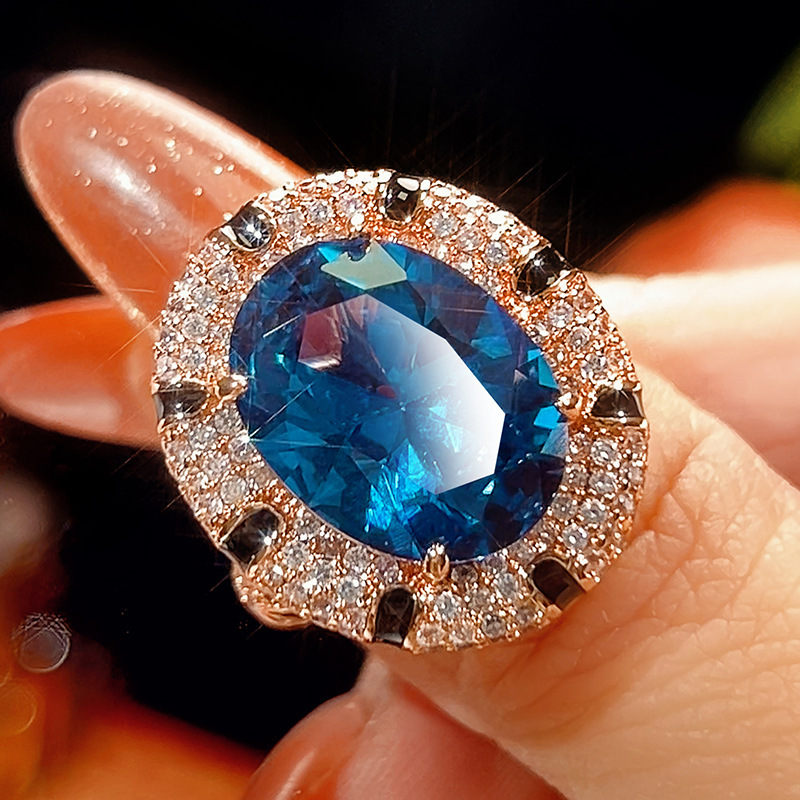 Bague cristal pointu bleu
