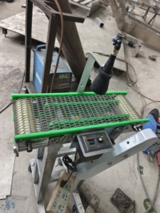 中国工厂供应新型304不锈钢台式链条，用于自动装配线可调的小型网带输送机 - Product Image 3