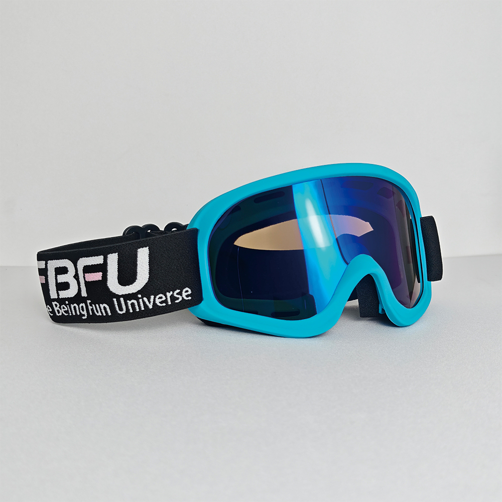 Lunettes bleues à monture bleue