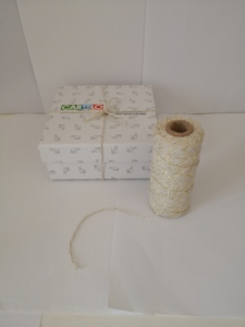 100% 棉绞绳2毫米厚100米/卷，用于DIY串礼品包装圣诞装饰和吊牌 - Product Image 3