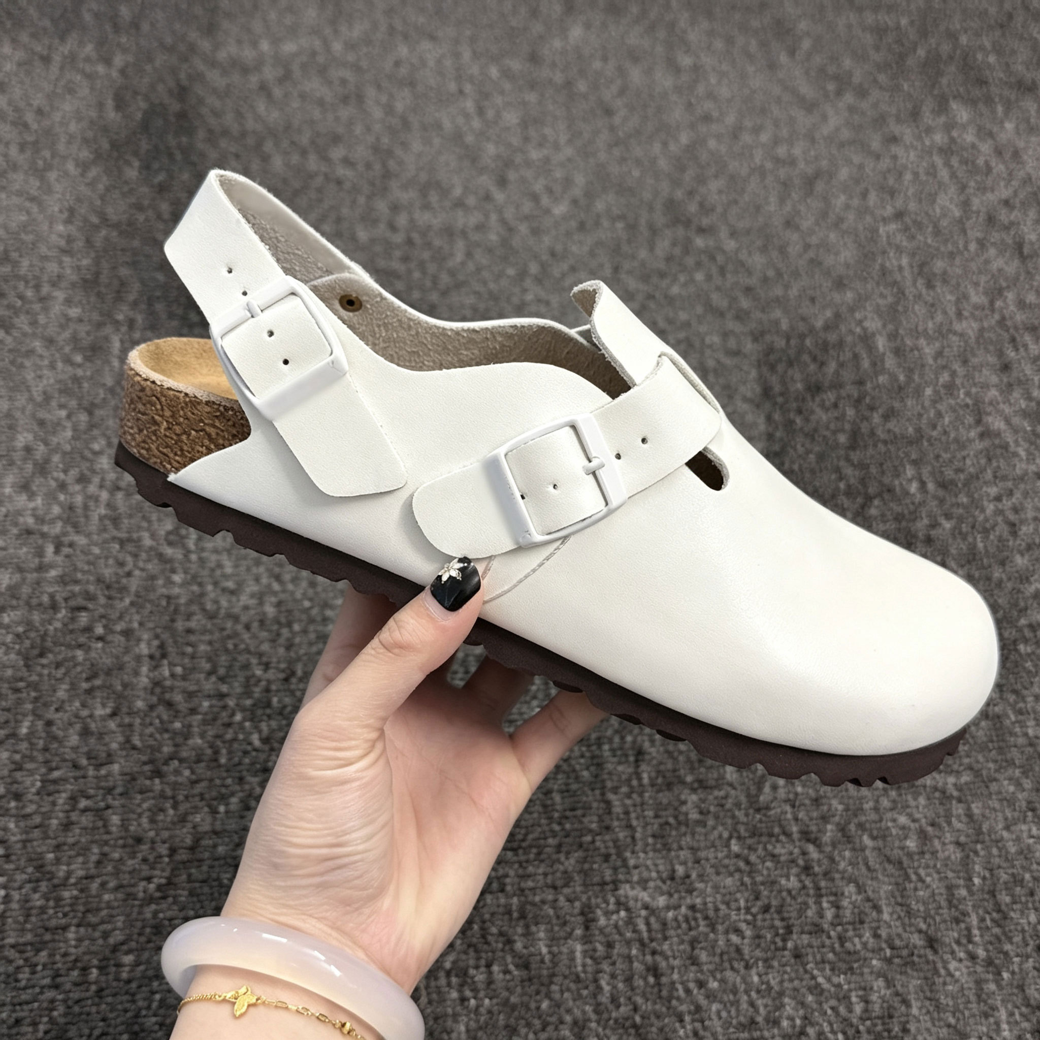 Cuir blanc