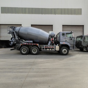Yeni 6x 4 beton harç kamyonu radyal lastik 12.00R22.5 beton harç kamyonu KAMYON YEDEK PARÇALARI