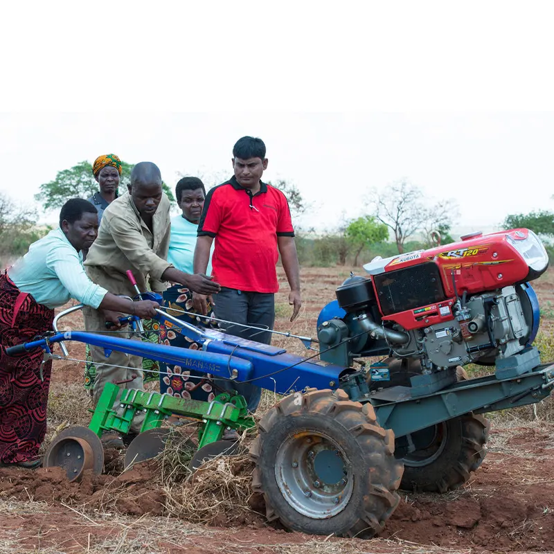 Máquinas agrícolas mini trator ambulante arroz ceifador slasher cortador para trator ambulante 20hp no Quênia
