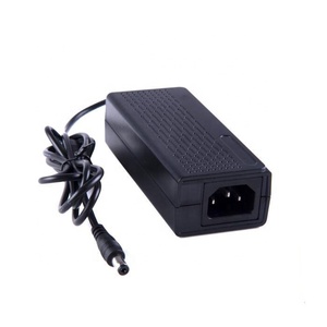 อะแดปเตอร์แปลงไฟ5A 60W 12 V สำหรับเดสก์ท็อป60W 12 V 5 AMP สามารถจับคู่กับสายไฟฟ้ากระแสสลับที่แตกต่างกันกับปลั๊กที่แตกต่างกันได้ - Product Image 6