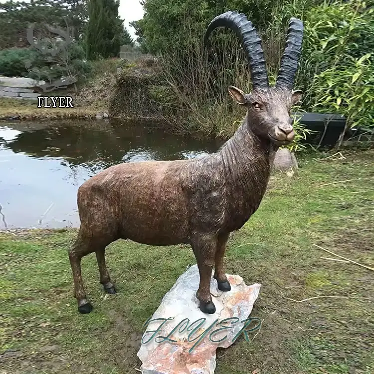 Sculpture grandeur nature de mouton en bronze jardin paysage extérieur sculpture de chèvre en bronze