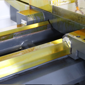 Macchina orizzontale resistente del tornio di CNC del tornio CK6165E X 2000MM di taglio del metallo di CNC con CE