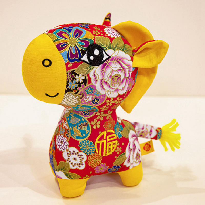 Red guofeng flower cloth peony