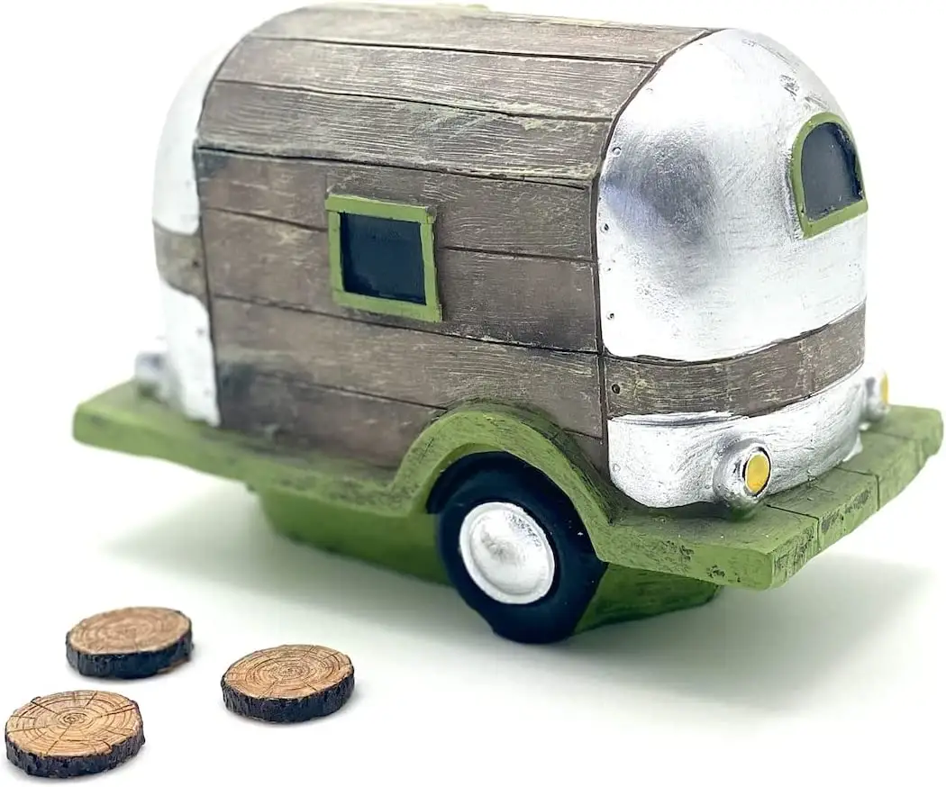 Hot-selling high quality resin crafts simple delicate camping trailer crafts for decoration