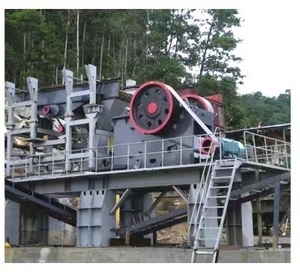 Portable PE 200*300 <strong>Jaw</strong> <strong>Crusher</strong> for Rock Stone Crushing Diesel Engine with Conveyor and Feeder Bearin