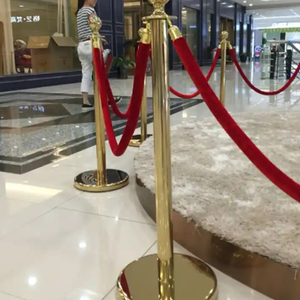 เชือกกำมะหยี่สีแดงพร้อมเสาสเตนเนชั่นสแตนเลสสำหรับล็อบบี้โรงแรมและทางเข้าจัดงานวีไอพี - Product Image 3