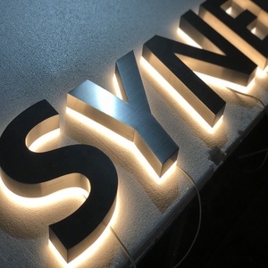 Nhà thờ LED thư dấu hiệu kinh doanh Backlit Logo tùy chỉnh dẫn đăng ký với phông chữ Gothic và kính màu hiệu ứng - Product Image 2