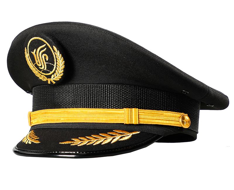 Casquette noire avec badge 2