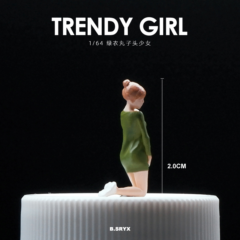 Girl with a bun hairstyle - green