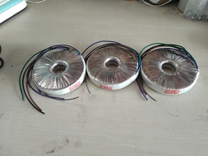 Ringkern transformator 180VA Eingang 23V 100Hz-18KHz Ausgang 100V 1,8 A, 70V 2,5 A, 26,5 V 4Ohm, 0V für Leistungs verstärker - Product Image 4