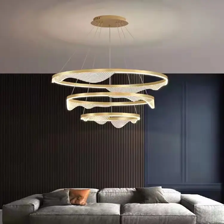 Plafonnier suspendu circulaire, design moderne et doré, éclairage d'intérieur, luminaire décoratif de plafond, idéal pour un bureau