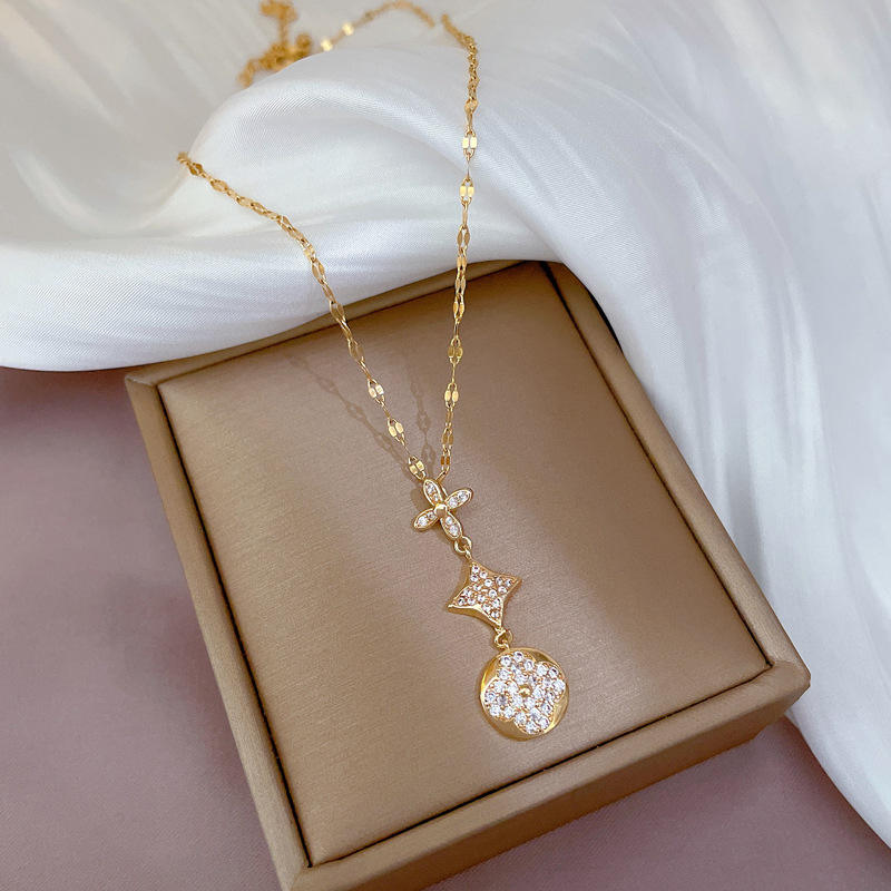 Colgante de cobre con cadena de acero titanio F114