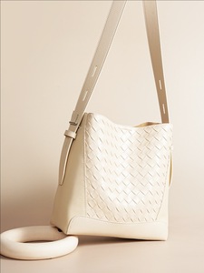 Luxury Textured 2025 Handcrafted Cowhide Tote <strong>Bag</strong> Women's Large Capacity <strong>Extremely</strong> Simple Woven Shoulder <strong>Bag</strong>