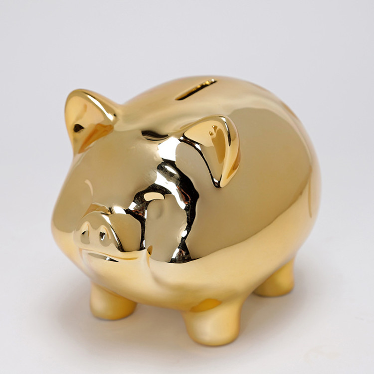 Cochon doré à quatre cornes