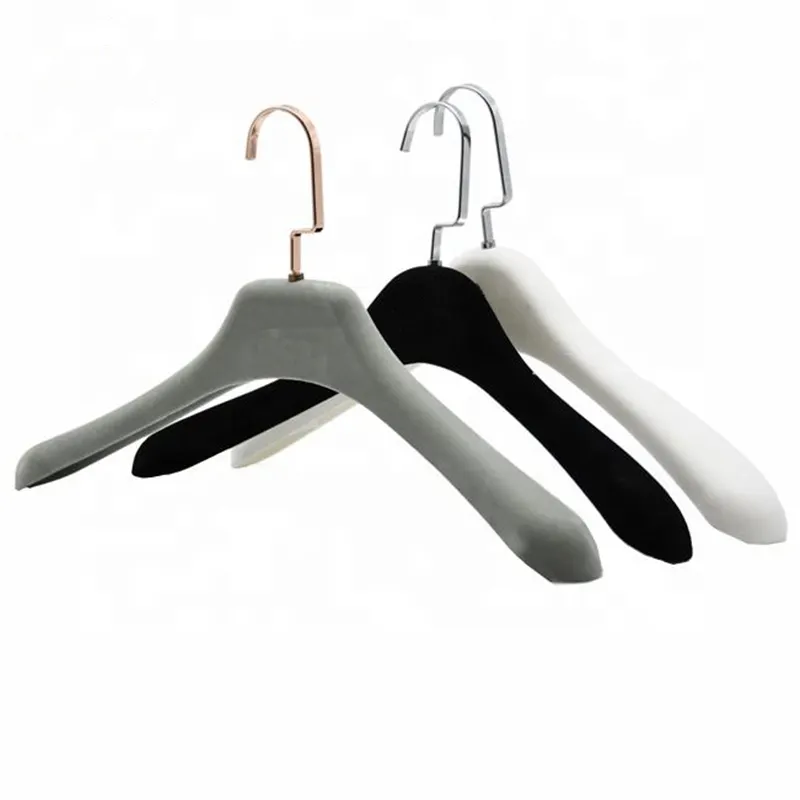 LEEKING Durable plastic flocking color coat hanger custom LOGO boutique velvet clothing display hanger