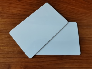 Venta caliente de fábrica Mini etiqueta sin contacto Tarjeta JAVA 80K Multiaplicación para pago Membresía Acceso NFC RFID Comunicación - Product Image 5