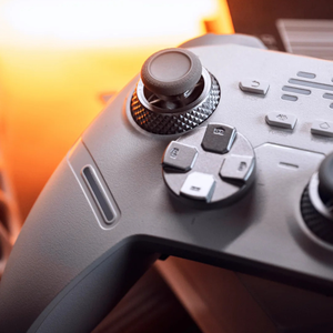 Wholesaler BEITONG KP40 Wireless Joystick Game <strong>Controller</strong> Hall Effect Joystick Bluetooth Gaming <strong>Controllers</strong> for Switch PC XBox - Product Image 2