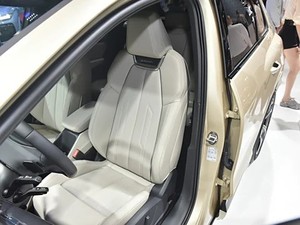 Q5 Q4 E-Tron EV SUV แบตเตอรี่ลิเธียมใหม่สำหรับรถยนต์พลังงานไฟฟ้า7-Seater ไฮบริดระดับเล็กสำหรับตะวันออกกลางและเอเชียกลาง - Product Image 4