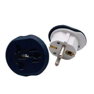 Adaptador de enchufe de viaje Universal, adaptador de corriente de 3 vías con forma pequeña - Product Image 6