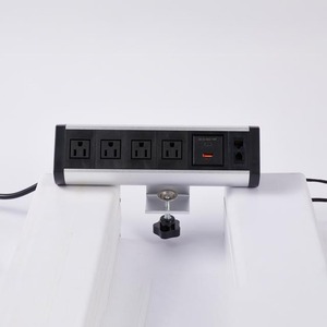 Nueva toma de corriente con puerto USB 3AC Outlet EU Power Socket Schuko Socket Desk Clamp Toma de corriente